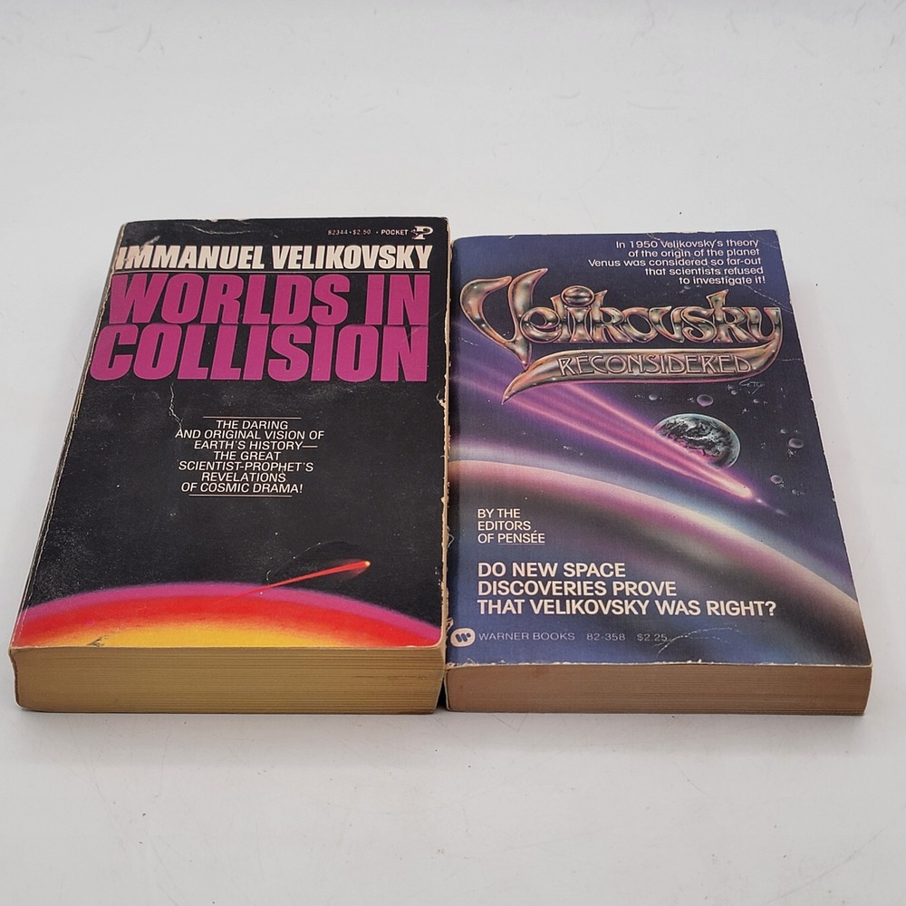 Immanuel Velikovsky Worlds in Collision Paperback 1970s Science History Good